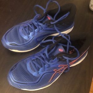 Gently used ASICS running shoes